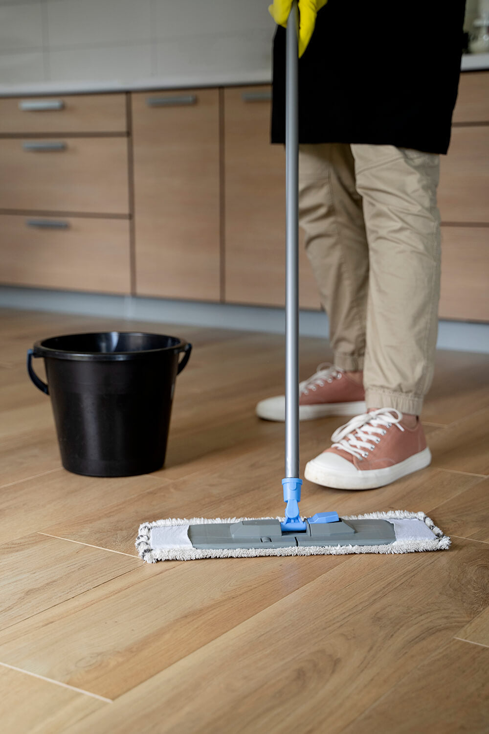 How to Clean Hardwood Floors: Proper Techniques to Preserve the Beauty of Hardwood