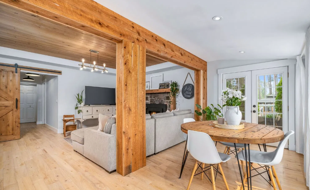 Ash Champagne Hardwood Flooring - Gaylord Flooring 