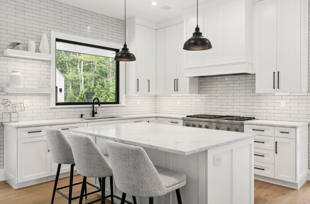 Wide Plank White Oak Neutral Hardwood