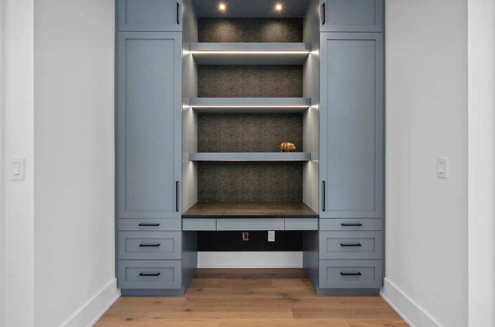 Wide Plank White Oak Neutral Hardwood