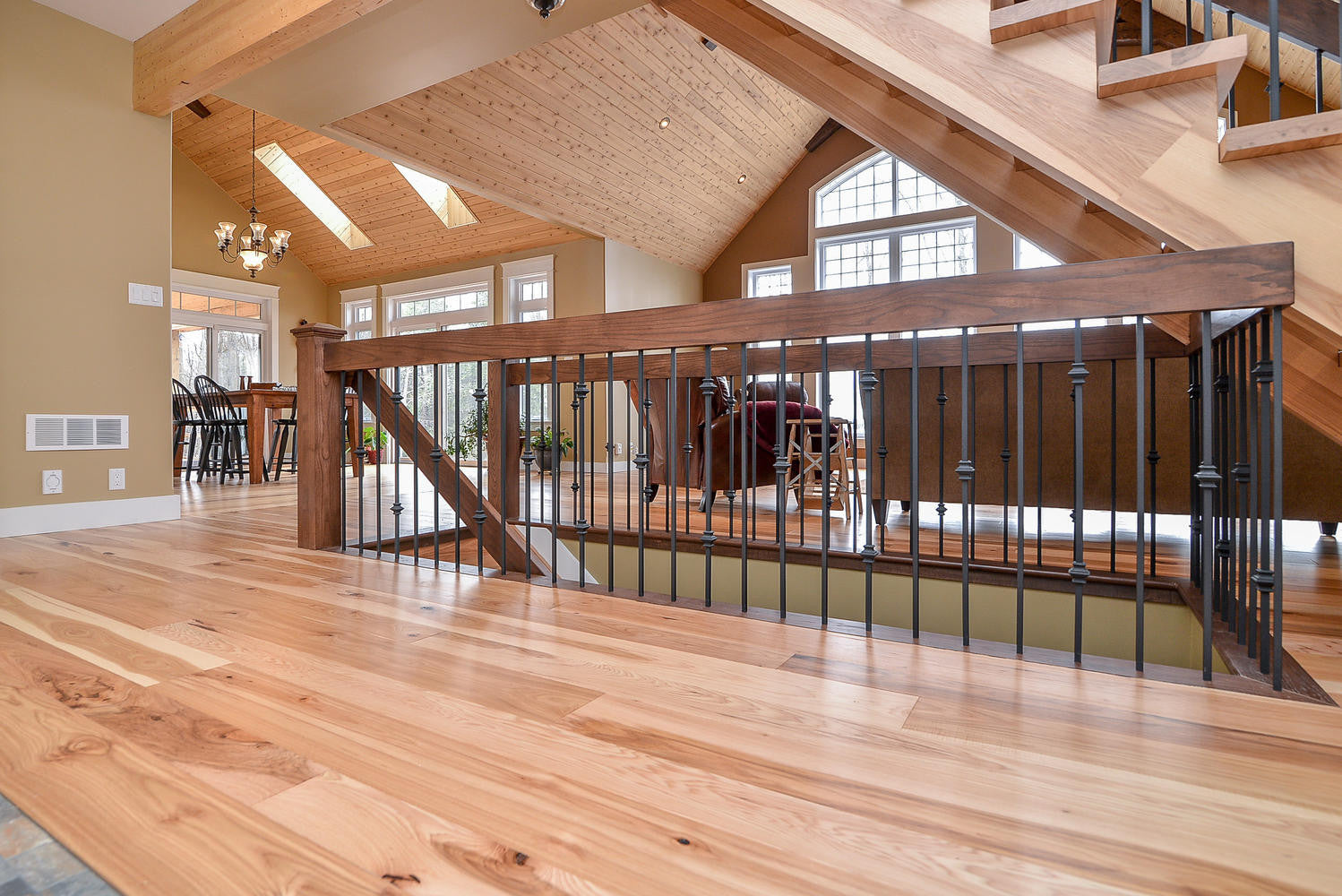 Hickory Hardwood Flooring - Gaylord Wide Plank Flooring 