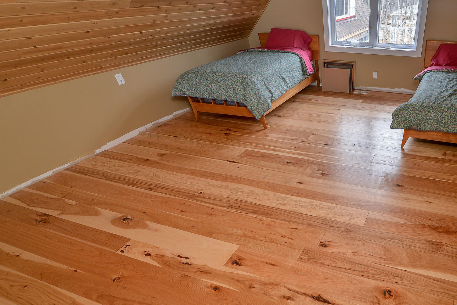 Hickory Hardwood Flooring - Gaylord Wide Plank Flooring 