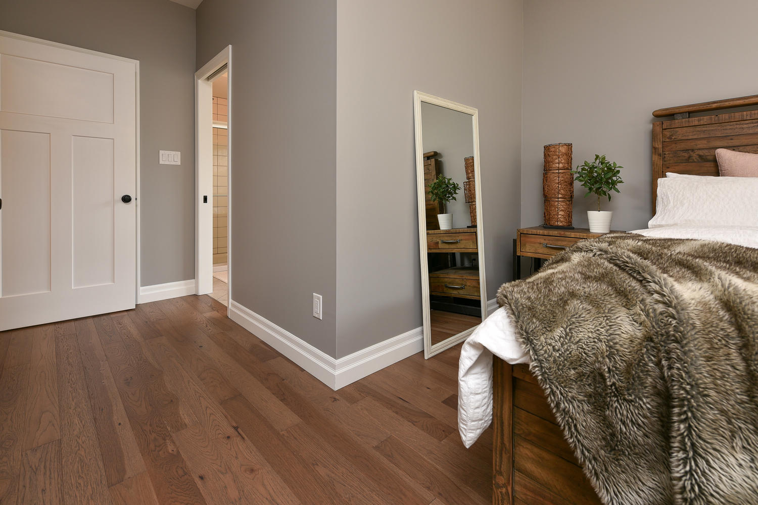 Hickory Hardwood Flooring - Gaylord Wide Plank Flooring 