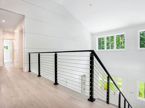 Red Oak Hardwood Flooring - Gaylord Wide Plank Flooring 