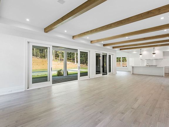 Red Oak Hardwood Flooring - Gaylord Wide Plank Flooring 