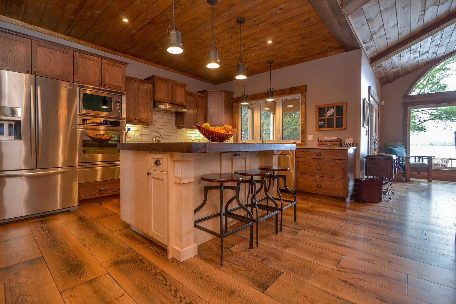 White Oak Hardwood Flooring - Gaylord Wide Plank Flooring 