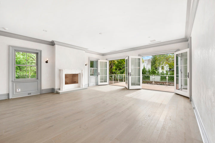 White Oak Hardwood Flooring - Gaylord Wide Plank Flooring 